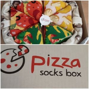 Pizza socks in a pizza box.